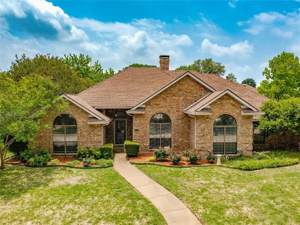 1328 Thistlewood Dr, Desoto, TX 75115