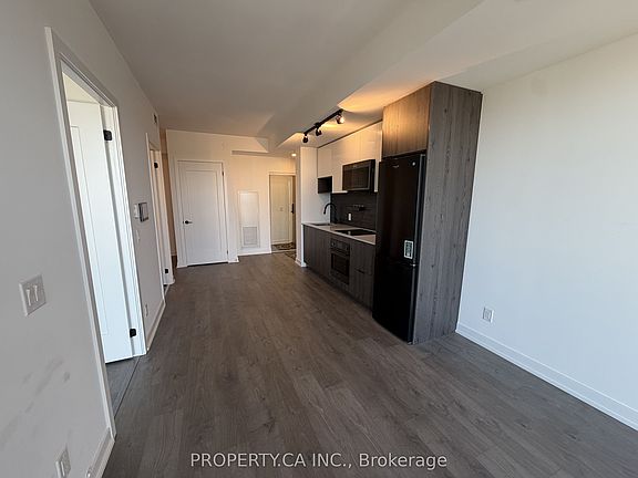 3rd image of 5 Defries St #2513
