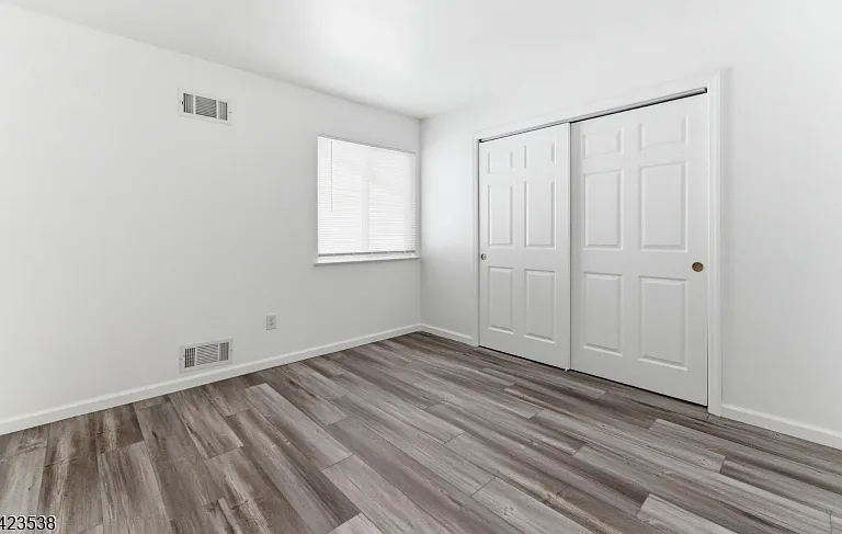 23 Renaissance Dr #2 — Photo 7