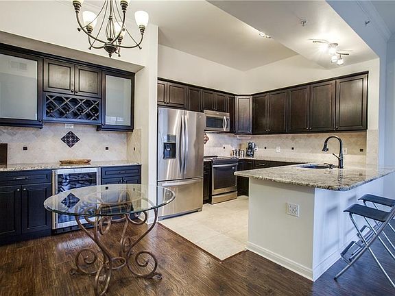 2nd image of 3225 Turtle Creek Blvd APT 1135