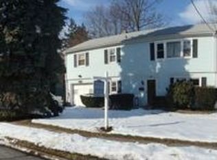 12 Pettom Rd, Norwalk, CT 06850