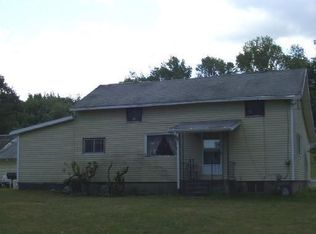 12823 Hood Rd, Waterford, PA 16441