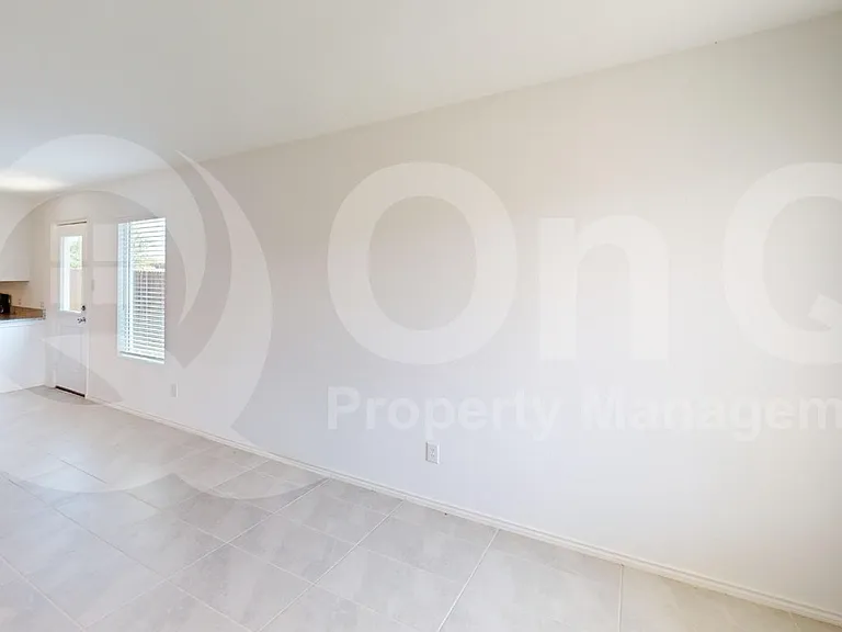 7205 Gray Wolf Ln — Photo 6