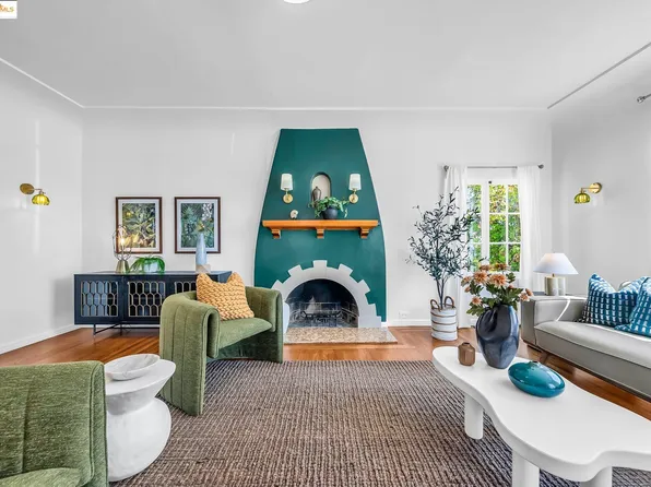 5605 Picardy Dr, Oakland, CA 94605