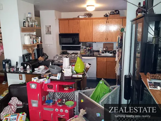 Rented by ZealEstate Group Inc | media 31