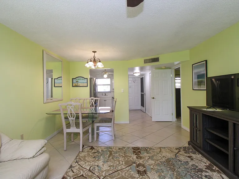 175 Turtle Lake Ct #111 — Photo 13
