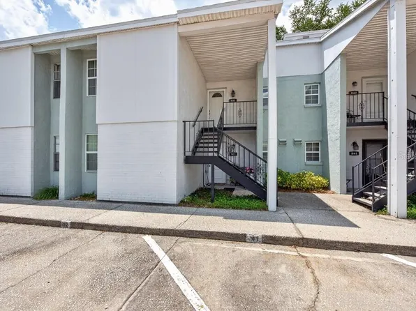 3803 N Oak Dr Unit B32, Tampa, FL 33611