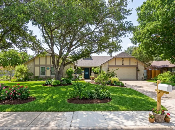 7346 Hidden Hls N, San Antonio, TX 78244