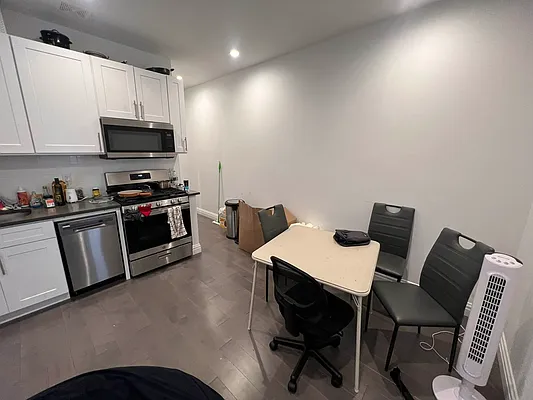 Rented by CNYC Apartments | media 18