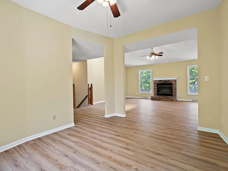 2601 Hillshire Dr — Photo 8