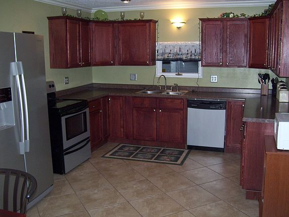 4th image of 214 W Roosevelt St