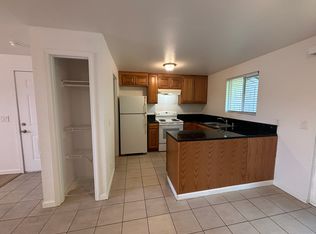 210 Chicago Blvd S APT B, Pacific, WA 98047