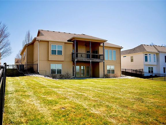 2nd image of 626 Liberty Rd