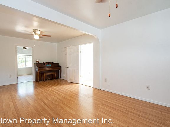 4th image of 708 S Grande Vista Ave