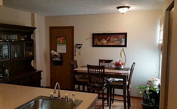 3rd image of 505 Sunrise Dr