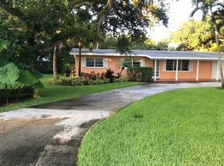 328 Live Oak Rd, Vero Beach, FL 32963