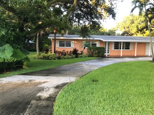 328 Live Oak Rd, Vero Beach, FL 32963