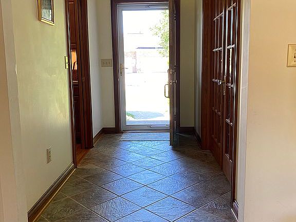 4th image of 9976 Jasper Ct