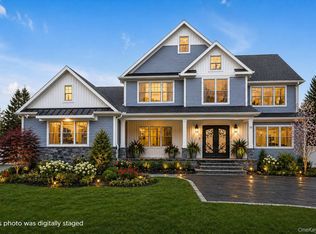 34 Calumet Drive, Dix Hills, NY 11746