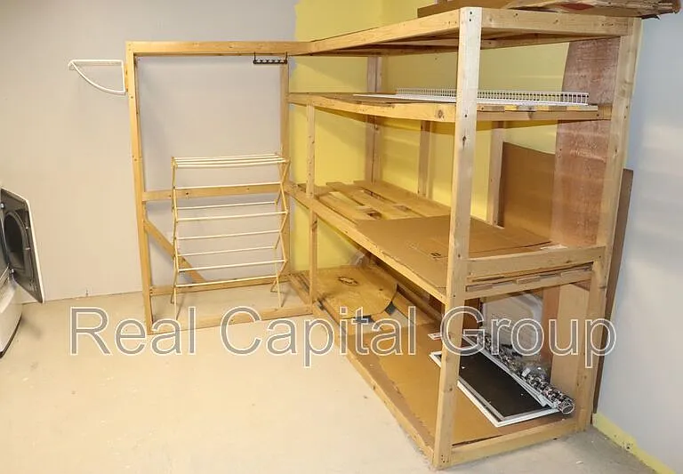 25 A Mapleridge Ave #B — Photo 20