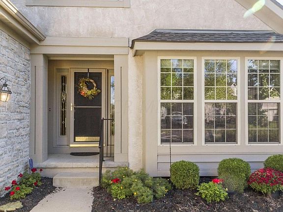 2nd image of 6036 Langton Cir