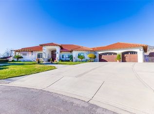 34806 Olive Tree Ln, Yucaipa, CA 92399