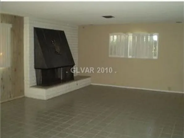 1420 Westwood Dr, Las Vegas, NV 89102