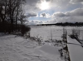 3820 N Water Rd, Sanford, MI 48657