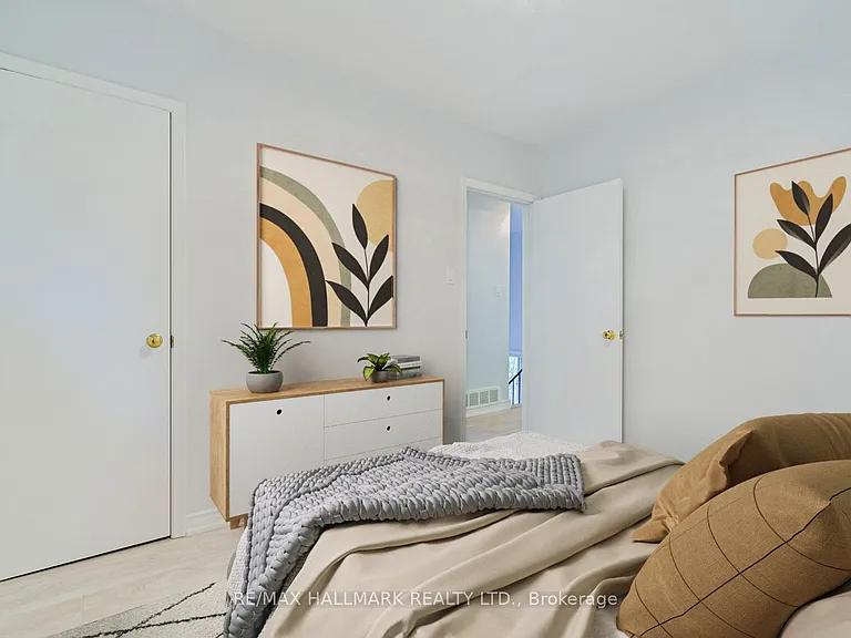 38 Osborne Ave — Photo 10