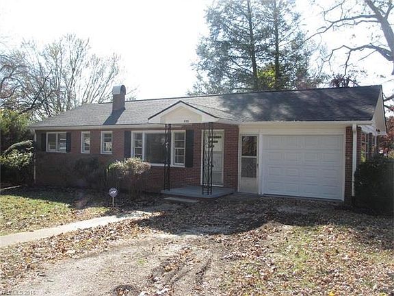 2nd image of 833 S Whitted St