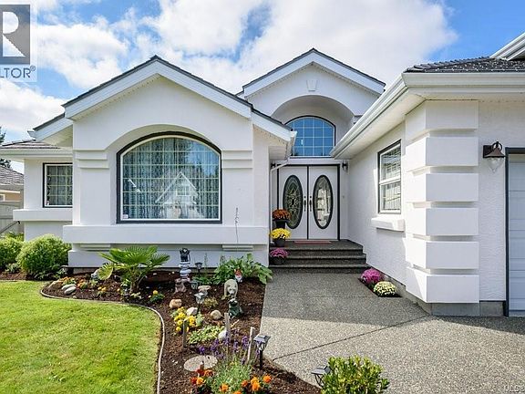 4th image of 3078 Crown Isle Dr