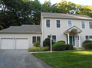 5 Hawthorne Ln, Bedford, MA 01730