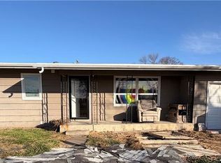 206 Castle Rock St, Quinter, KS 67752