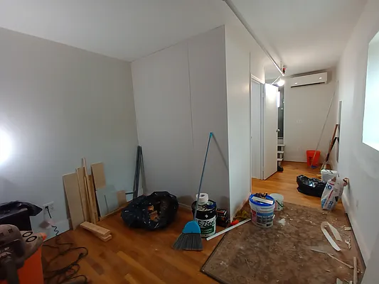 Rented by City Vista Inc | media 30