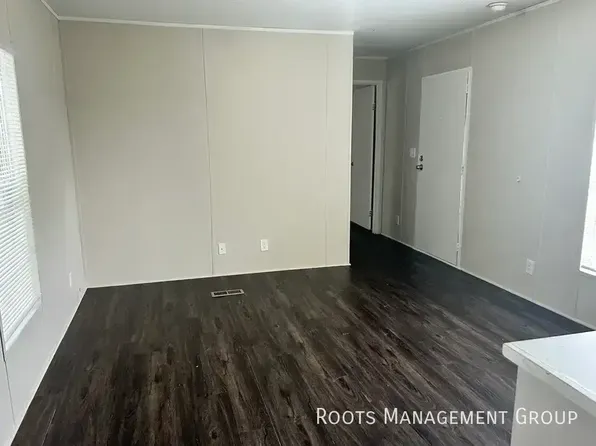 275 Upper Riverdale Rd, Jonesboro, GA