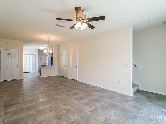 3rd image of 745 Servia Dr