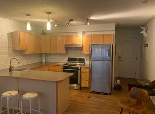 316 S 22nd Ave SW #10, Calgary, AB T2S 0H4