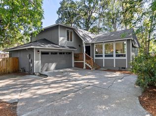 13750 SW Martingale Ct, Beaverton, OR 97008