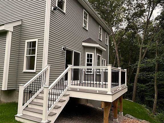 3rd image of 1234 Commerce Way