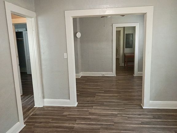 4th image of 1471 W 5th St