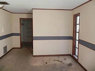 3rd image of 2865 Westover Ct