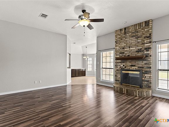 4th image of 4801 Norton Dr