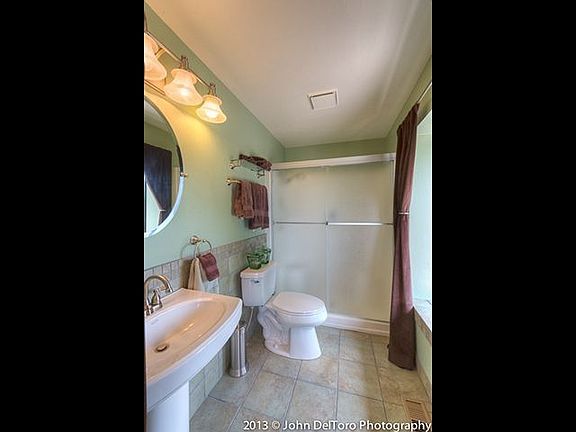 2nd image of 38408 NE 172nd Ave