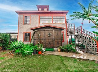 8010 S San Pedro St, Los Angeles, CA 90003