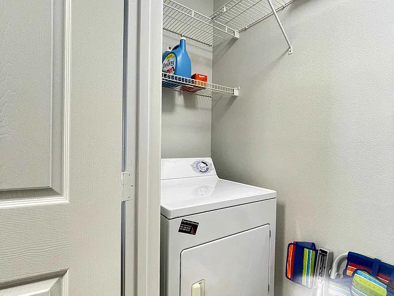 1110 Villagio Cir #102 — Photo 32