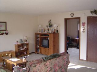 520 24th St N APT 6, Menomonie, WI 54751