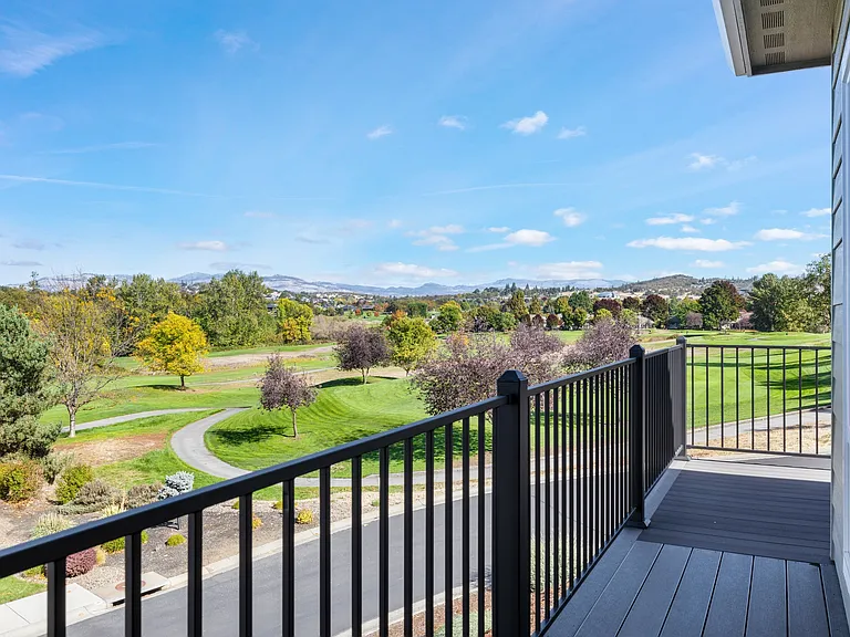 221 Skyhawk Dr — Photo 20