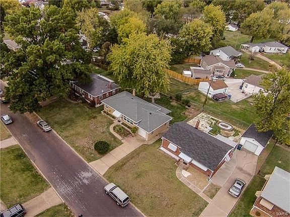 3rd image of 4513 Grasso Ave