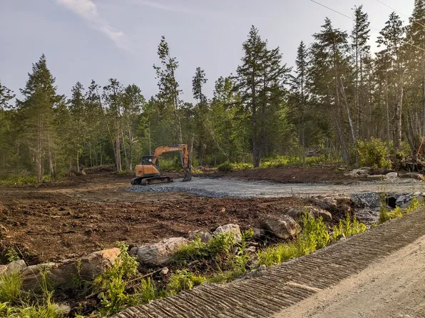 11 Hammond Brook Road, Monson, ME 04464