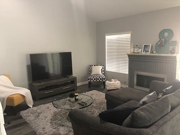 4th image of 8010 Mission Vista Dr